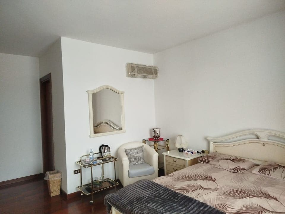 Classic Room, City View | Down comforters, free WiFi, bed sheets