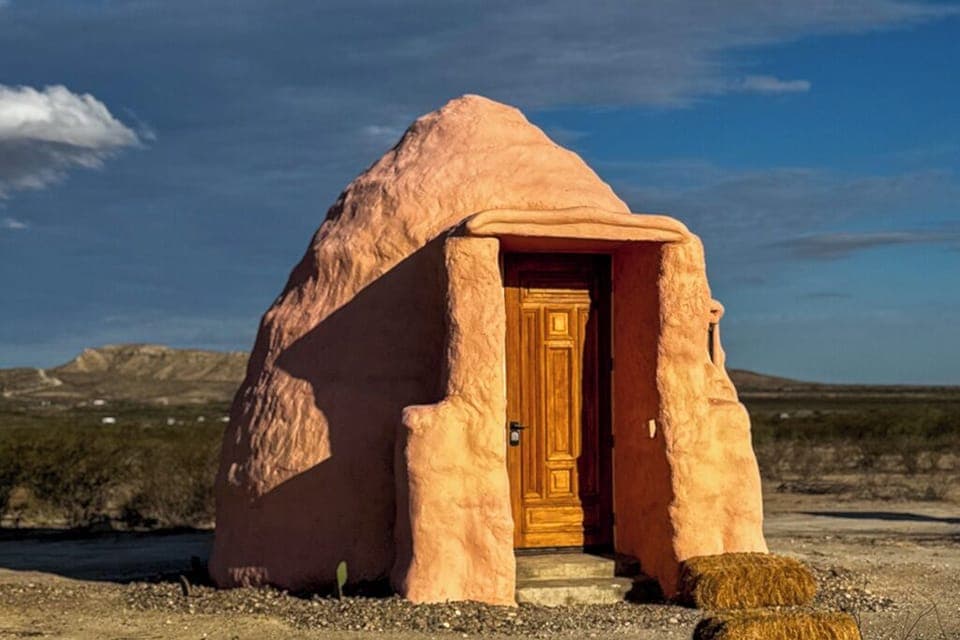 Sanadora is a sustainable earthen glamping site near Big Bend National Park.