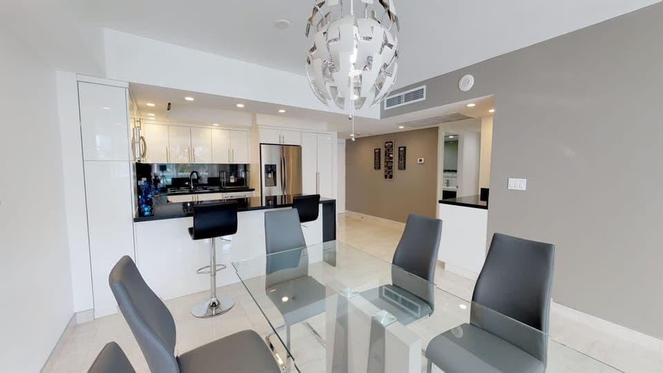 Dining table with six chairs 