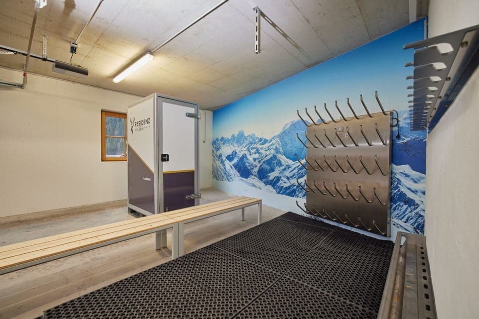 3670758e-82e8-40e9-88b8-10d6a8c61f3e