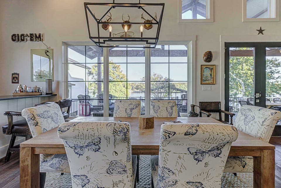 Dining table with seating for 6