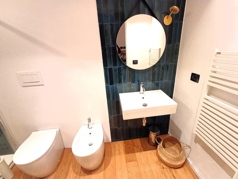 Bathroom | Hair dryer, towels, soap, shampoo