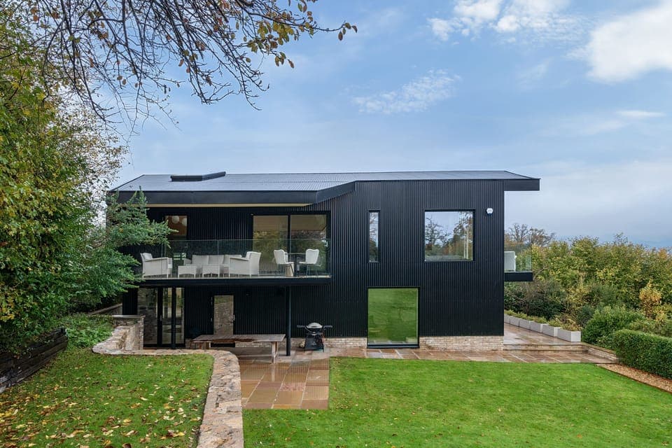Jessamy, Wimborne: A striking, spacious and contemporary passive house