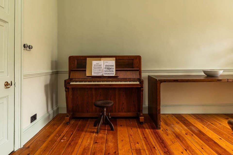 House | 5 bedrooms, Internet