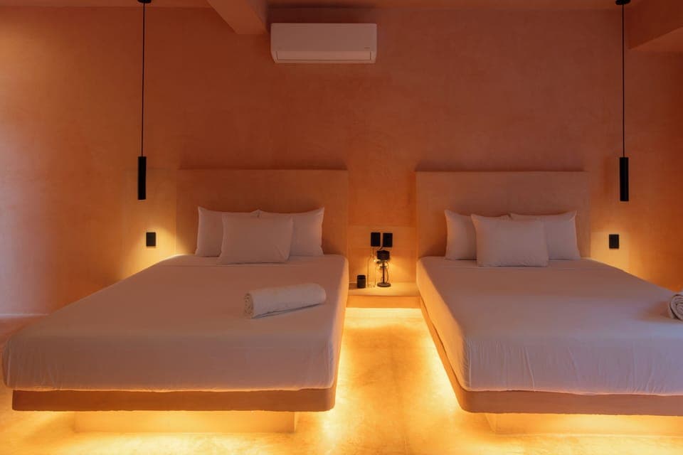 Deluxe Studio Suite | Premium bedding, pillowtop beds, blackout drapes, free WiFi