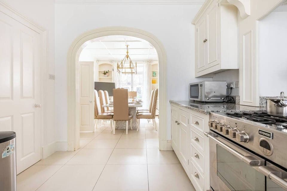 Kitchen area