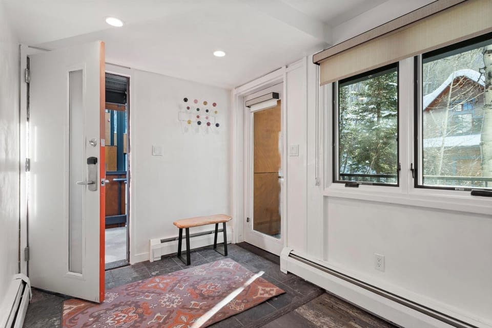 Studio | Interior
