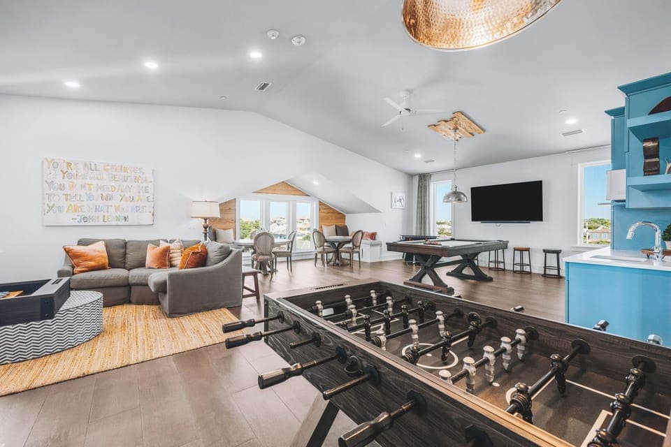 4th Floor Game Room - Perfect for Everyone!