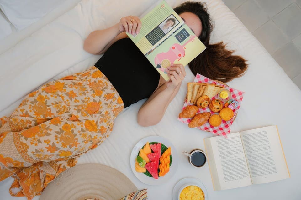 Daily buffet breakfast (IDR 250000 per person)