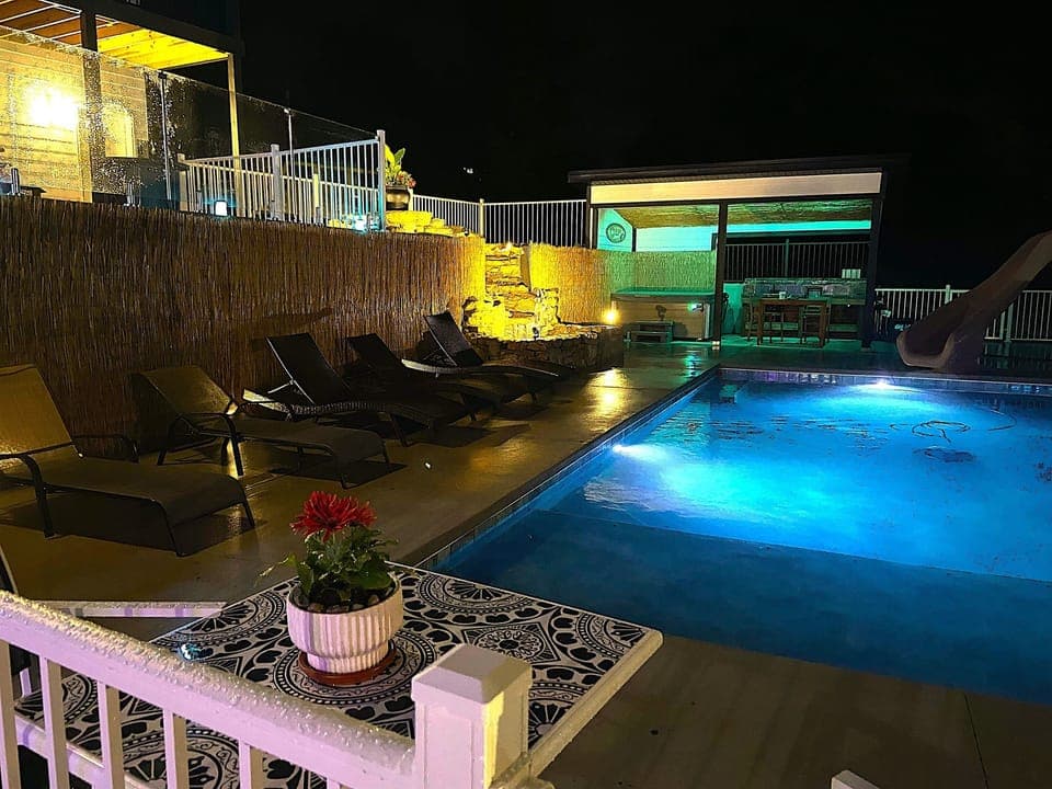 Heated Saltwater Pool