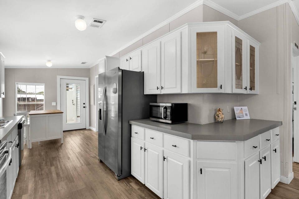 Lots of kitchen counter space!