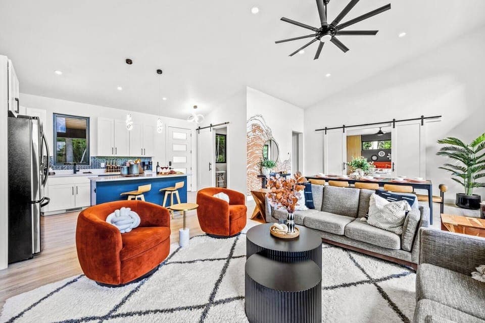 Cook and dine in style in the modern, open-concept kitchen and living space, perfect for entertaining.