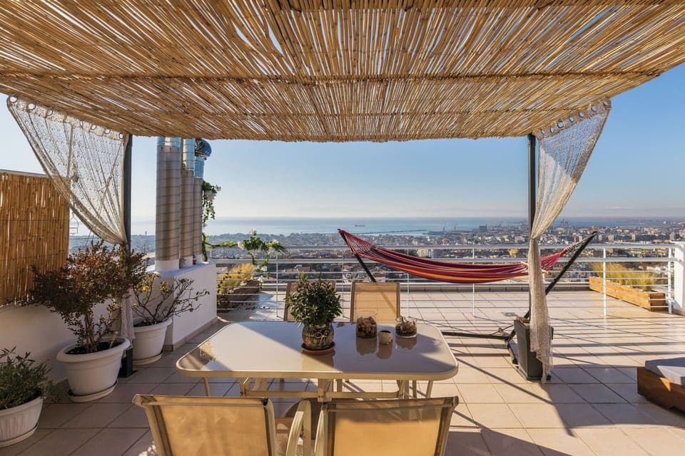 Relax on the terrace with stunning views of Thessaloniki, the sea and Olympus!