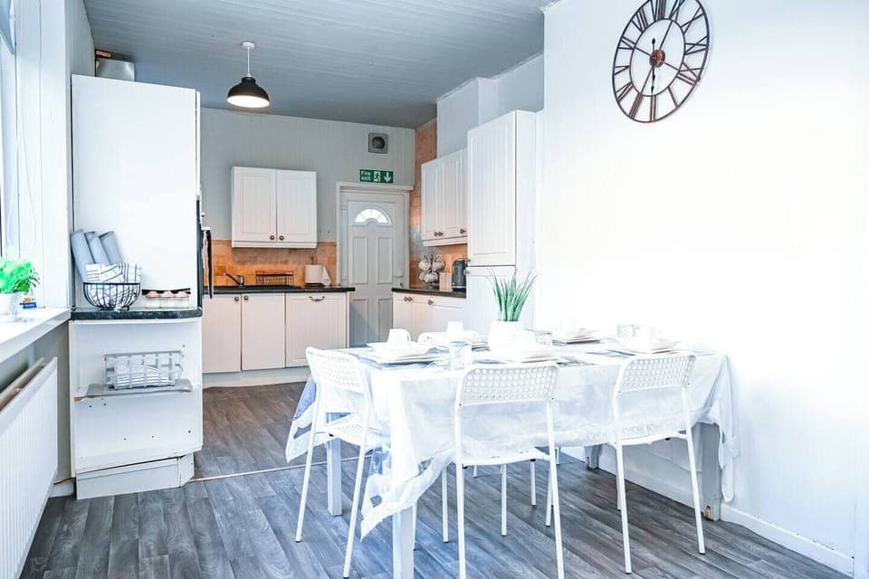 58fed0a4 e98c 49ef b4fc 363b5bd3a572