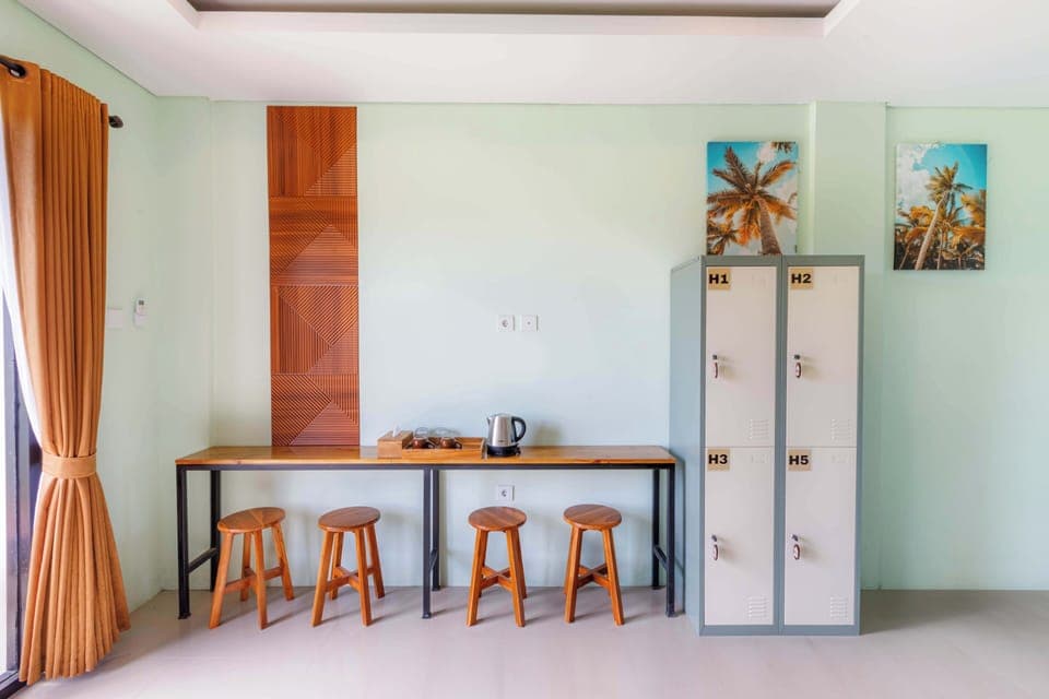 Shared Dormitory for Female | Free WiFi, bed sheets