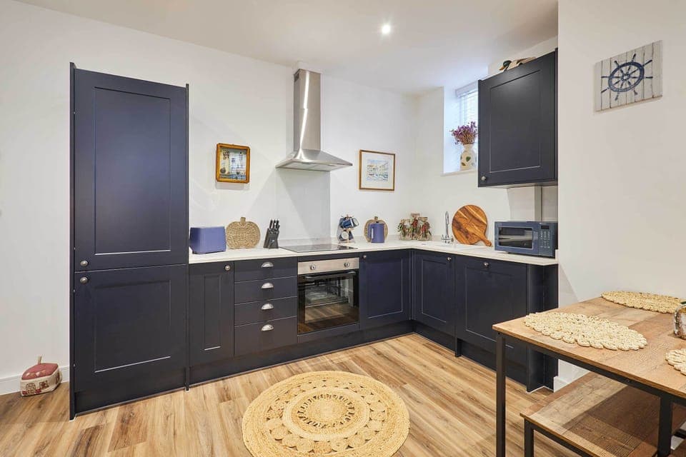 The Coach House, Apartment 2, Saltburn-by-the-Sea - Host & Stay