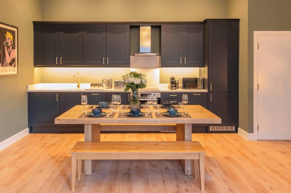 The Georgian Quarter @  Catharine St, Liverpool - Host & Stay