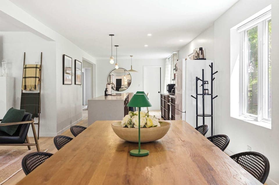 Perfect for big meals, great convos, and making memories.
