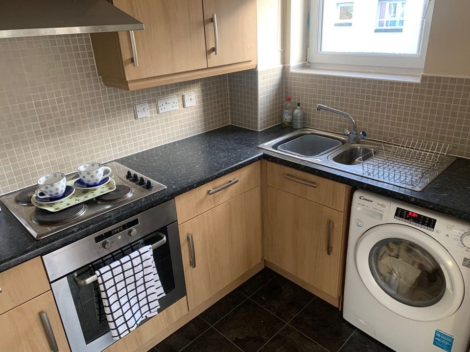 Apartment | Private kitchen | Fridge, microwave, oven, stovetop