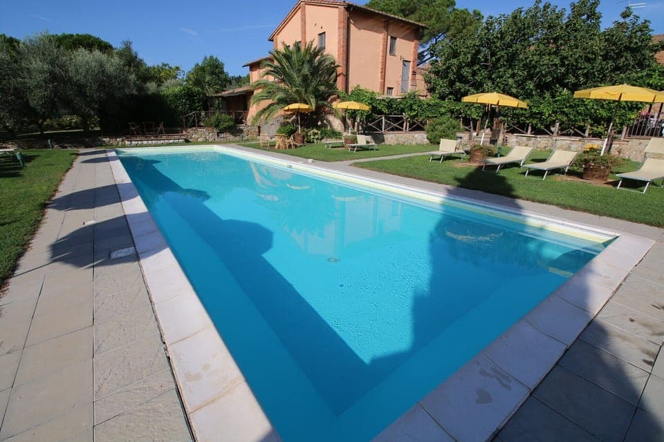 Holiday Home Swimming Pool