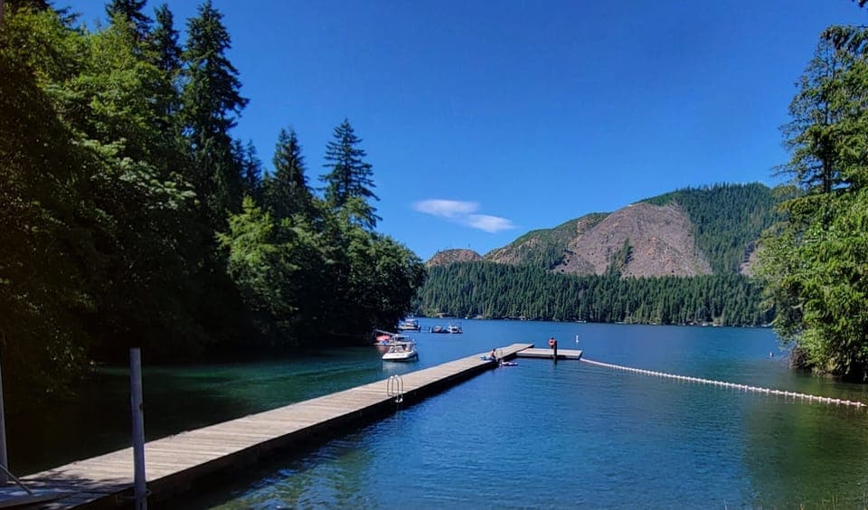 Park, dock and boat launch 150 yards from property