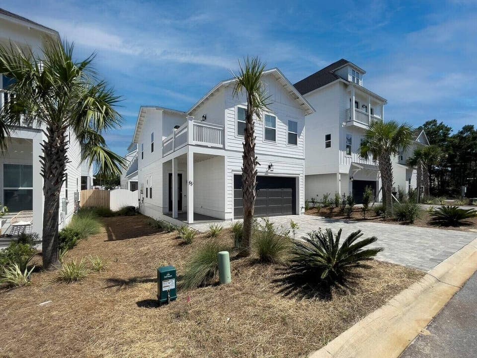 Welcome to `Paradise by the Sea` 3/2.5 in Inlet Beach