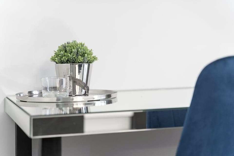 1 bedroom, iron/ironing board, cribs/infant beds, bed sheets