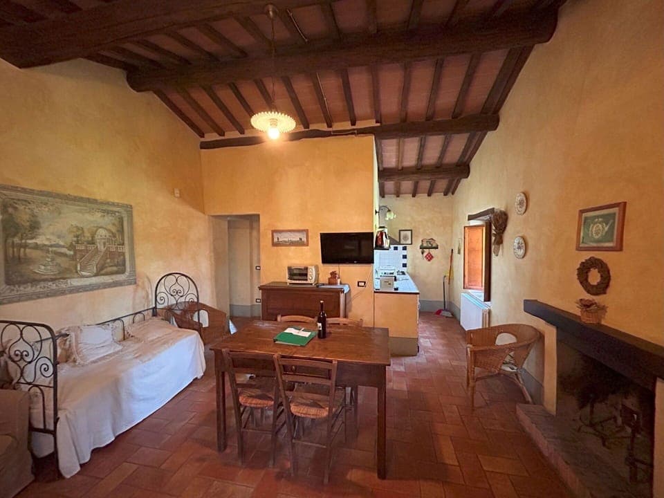 Autumn, Living Room, Spring, Summer