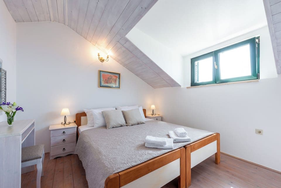 Bedroom 3 - 2nd Floor