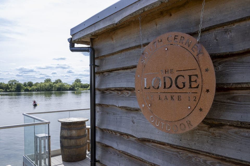 The Lodge at Lake 12, Cotswold Water Park, South Cerney