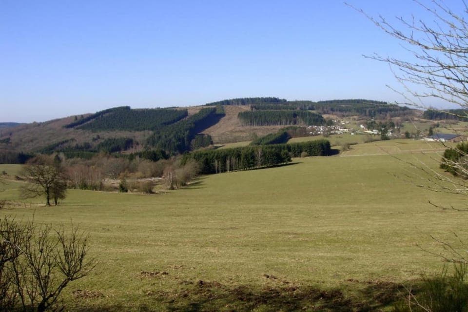 Surroundings [summer] (1-5 km)