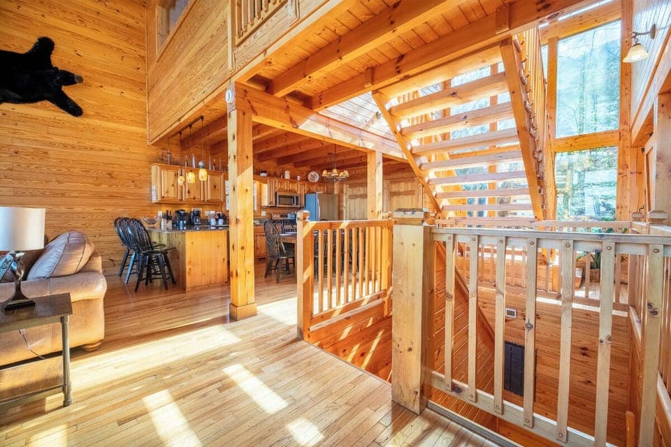 Mountain Estate's Main House living area