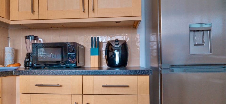 Kitchen and appliances 