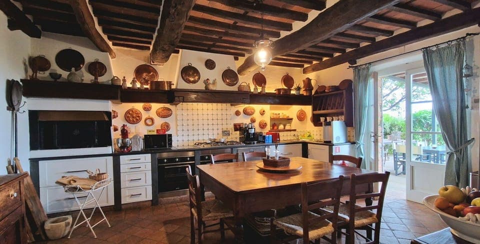 Dining Room, Kitchen