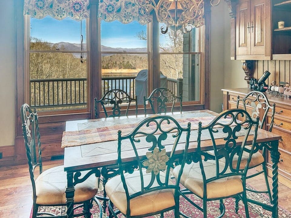 Trails End - dining room 1