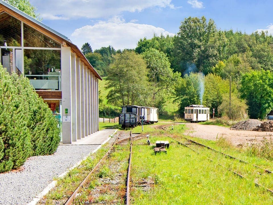 Surroundings [summer] (1-5 km)