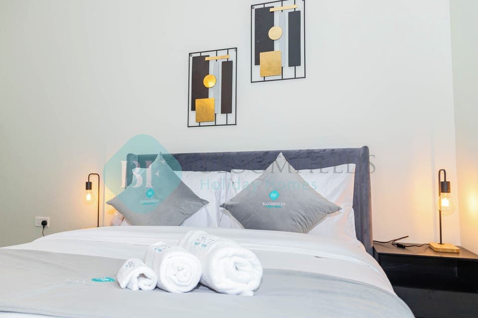 Classic Studio, City View | In-room safe, iron/ironing board, free WiFi