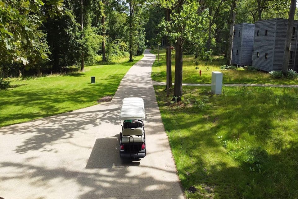 Immediate Surroundings [summer] (<1 km)