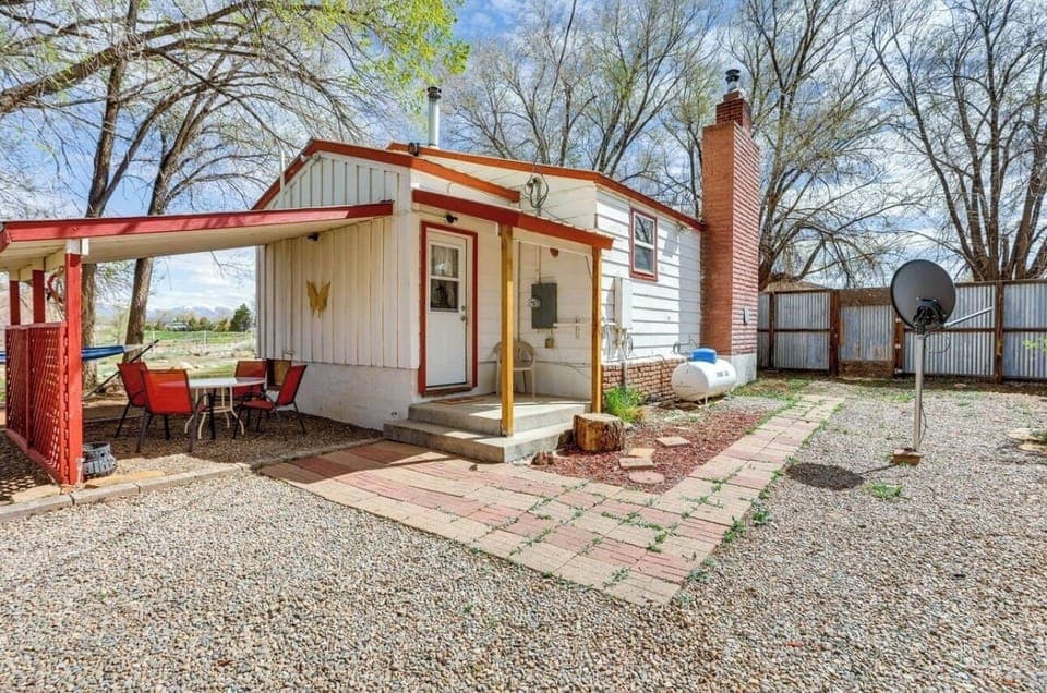 Back Yard and back entrance of property!