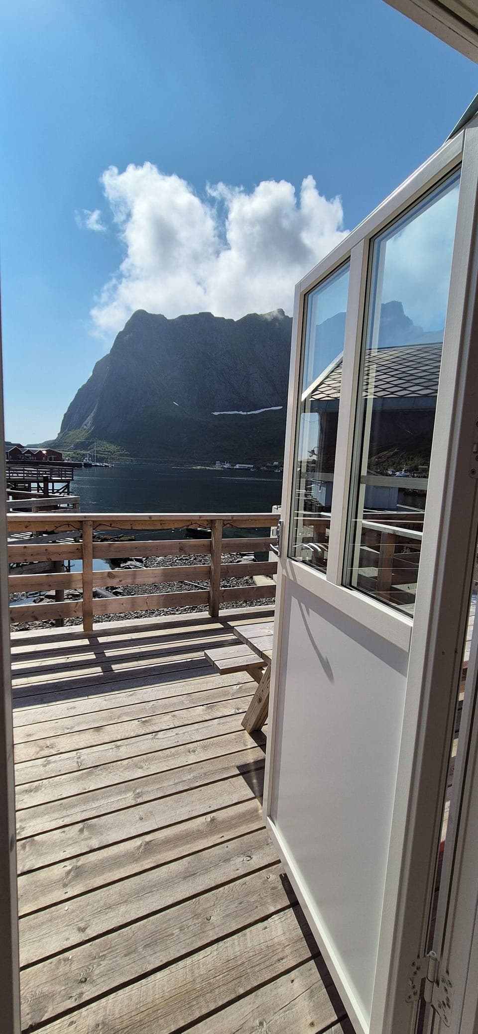 Deluxe Cabin no.11, 3 Bedrooms, Mountain View | Terrace/patio