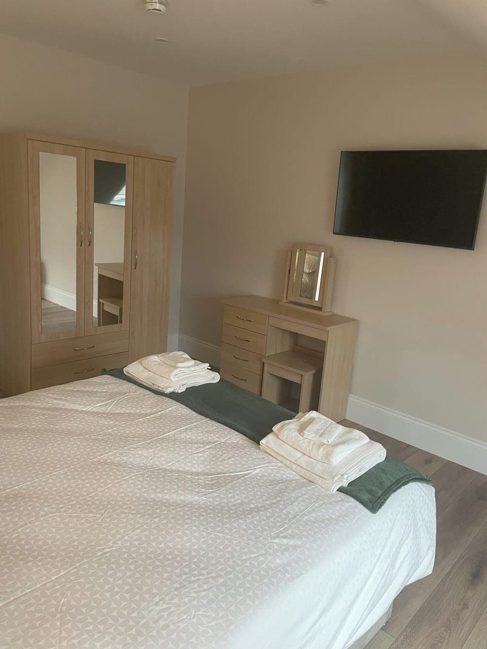 Apartment | 3 bedrooms, free WiFi, bed sheets