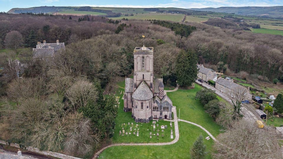 c6bc28c1-3e28-463e-aca3-62a15e68495e