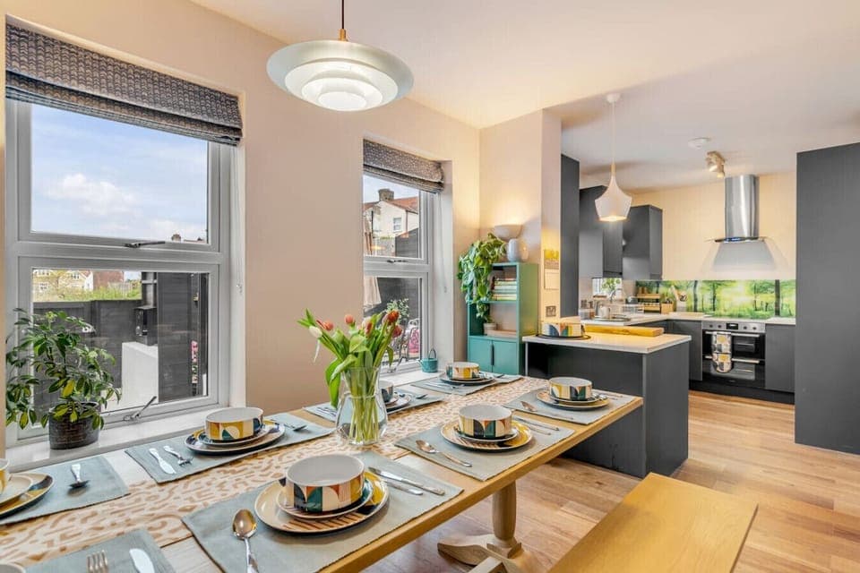 Open-plan dining space with seating for eight