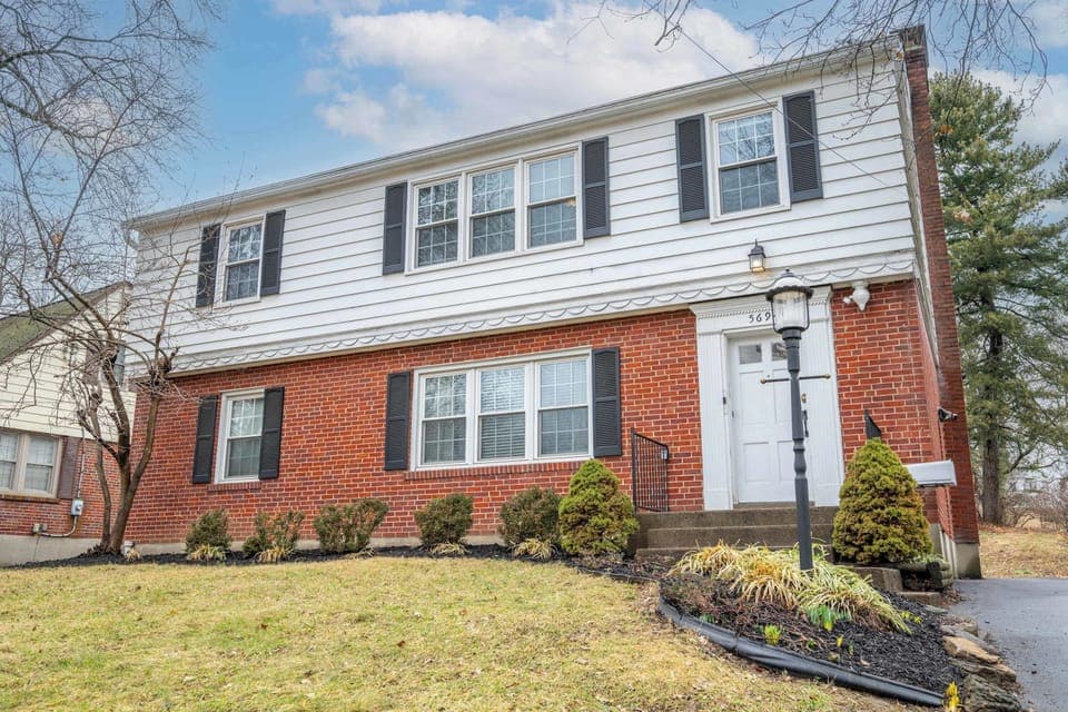 Welcome to Kenwood Keys Suites!