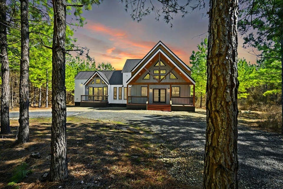 Retreat to Sugar Bear Den! 