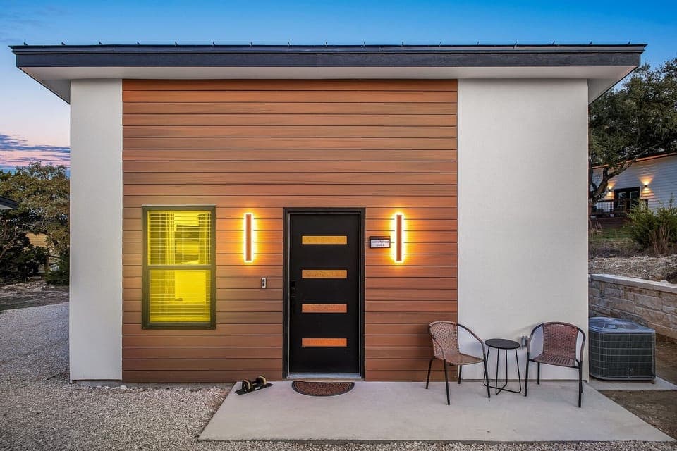 Enjoy a modern casita in the heart of the hill country.  We have smart locks to allow effortless check in and we will always leave the light on for you!