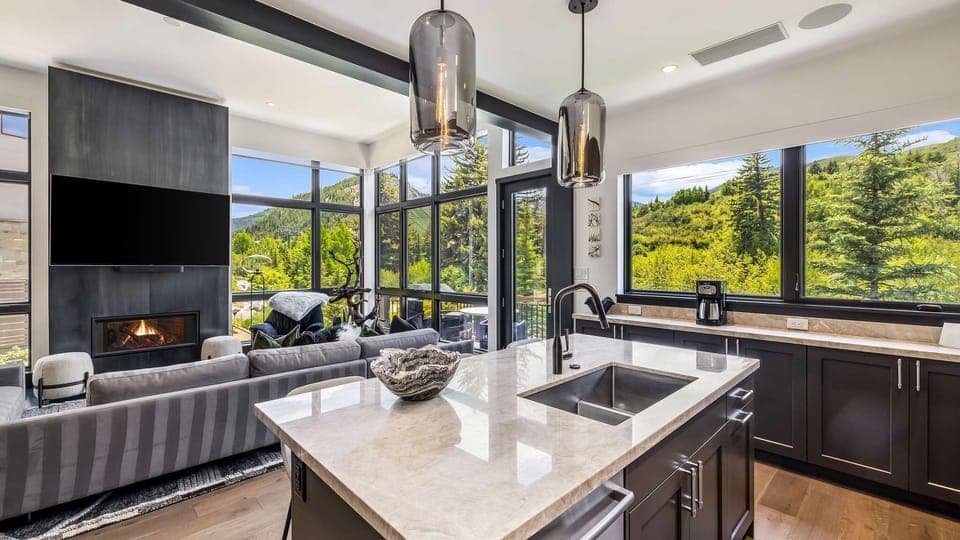 3 Waterfront Way