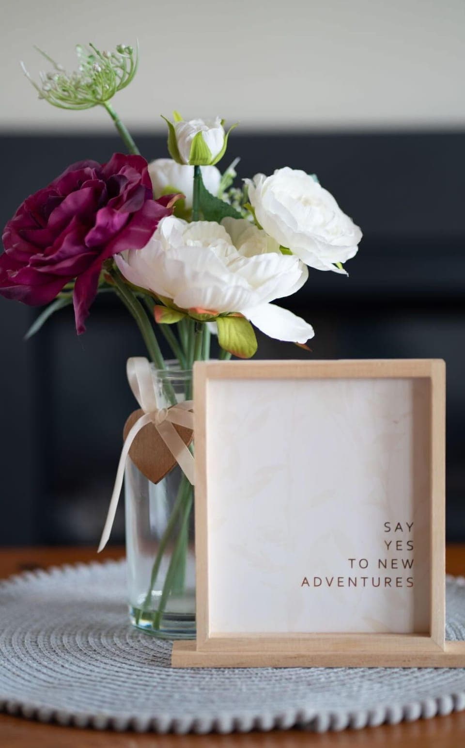 Apartment, Condominium, Shade, Balcony, Resort, Courtyard, Hotel, Campus