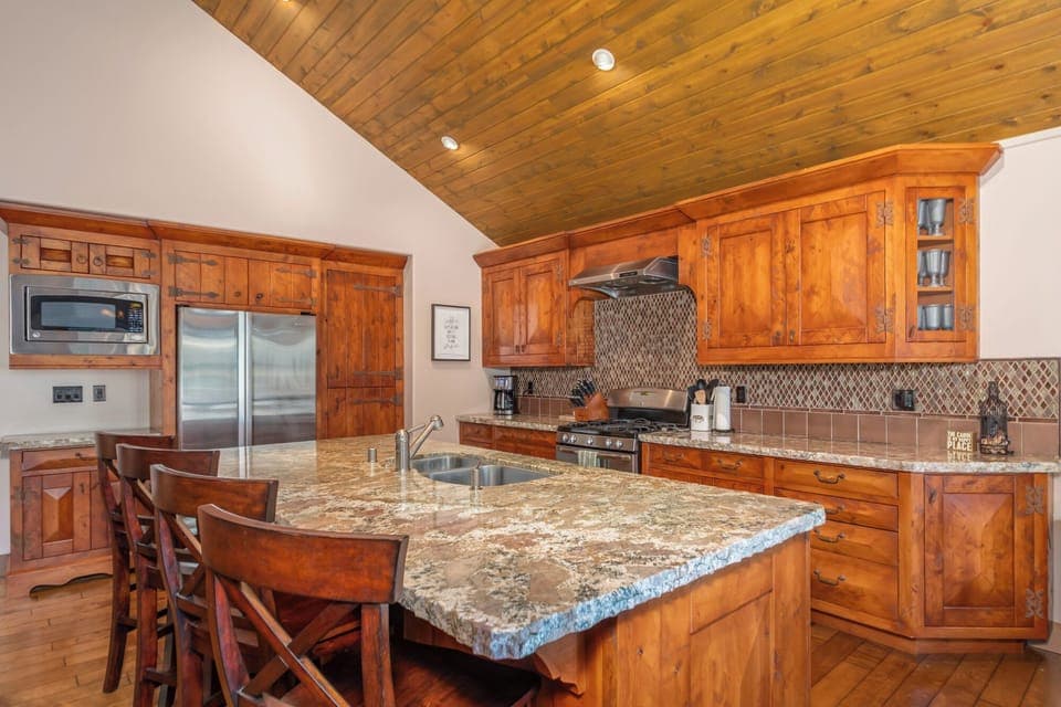 Welcome to Wilson's Roost!