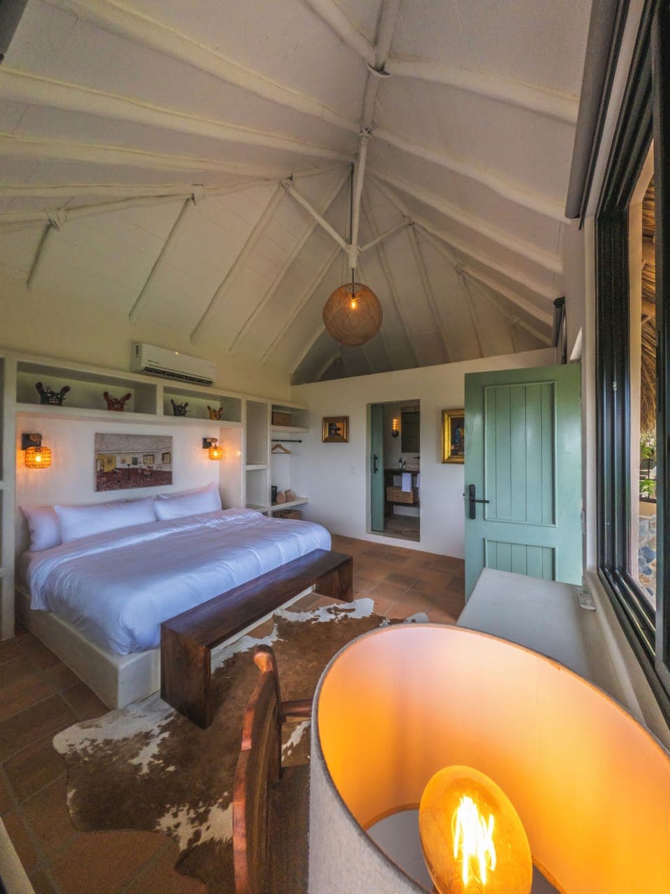 Casita Buho | Premium bedding, down comforters, Tempur-Pedic beds, in-room safe